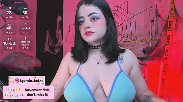 Lin-cute online show from 10/26/25, 08:42