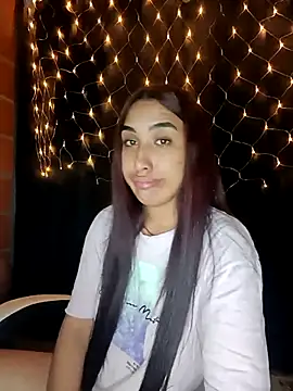 Snapshot of ifeelverywet_andhot chatting on 11/07/25, 05:51 ifeelverywet andhot online show from 11/07/25, 05:51