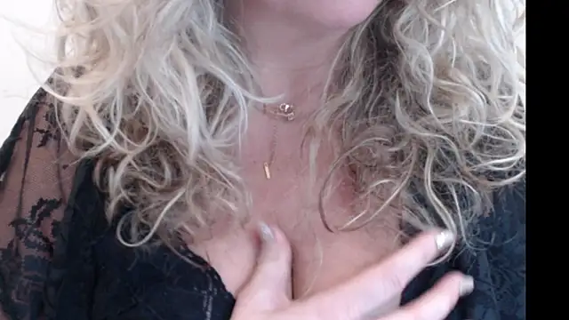 JenniLowen online show from 01/29/25, 08:08