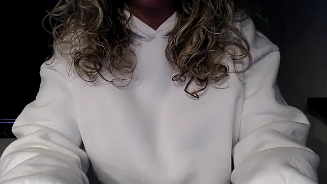 JenniLowen online show from 02/25/25, 08:14