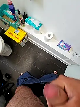 eric69 69 online show from 09/27/25, 08:52