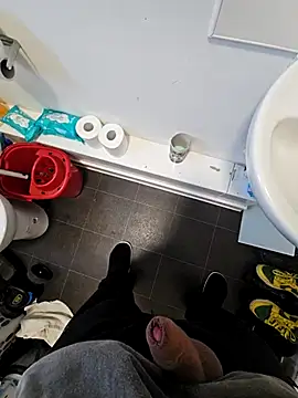 eric69 69 online show from 11/09/25, 08:23