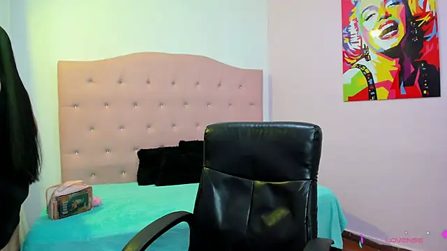 lizzaxs online show from 11/06/25, 01:34