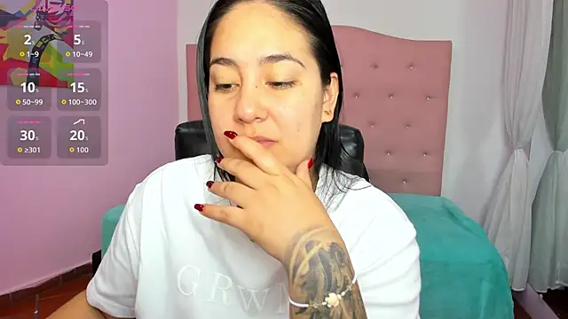 lizzaxs online show from 11/14/25, 11:31