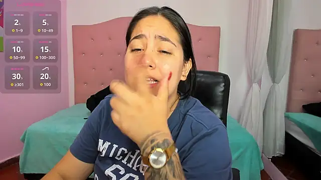 lizzaxs online show from 11/15/25, 11:51