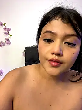 Snapshot of alisson_carolina73 chatting on 09/26/25, 01:31 alisson carolina73 online show from 09/26/25, 01:31
