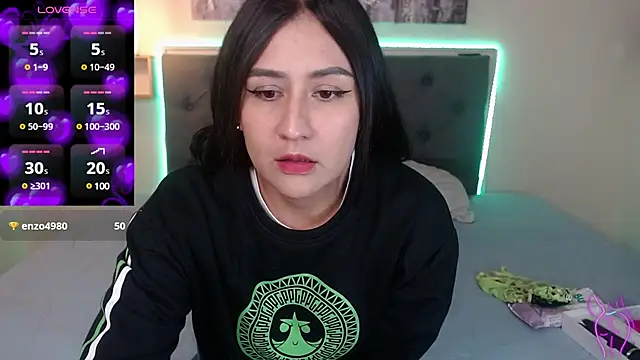 Snapshot of mia_aira chatting on 02/14/25, 08:59 mia aira online show from 02/14/25, 08:59