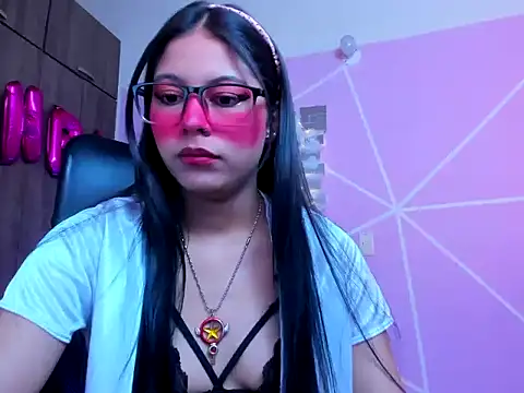  ALLYSON18  online show from 11/18/25, 11:36