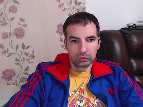 Leo 1617 online show from 11/09/25, 06:17