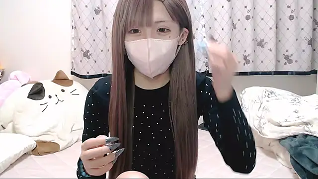 Snapshot of _hiyor_ chatting on 11/10/25, 07:02 hiyor online show from 11/10/25, 07:02