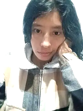 Snapshot of karolinee_66_ chatting on 12/18/24, 07:30 karolinee 66 online show from 12/18/24, 07:30