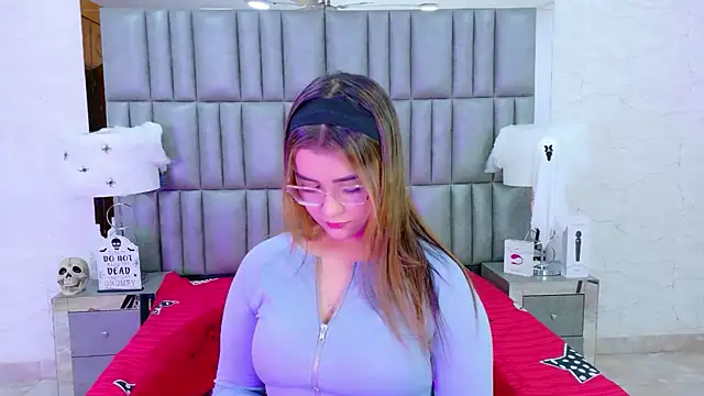 ZoehRoux online show from 10/17/25, 04:04