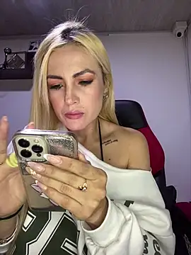 alicev kitty online show from 10/25/25, 01:07