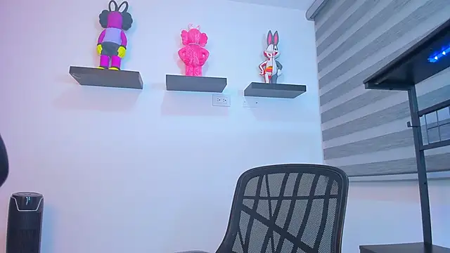 Gangster Girl online show from 10/18/25, 03:20