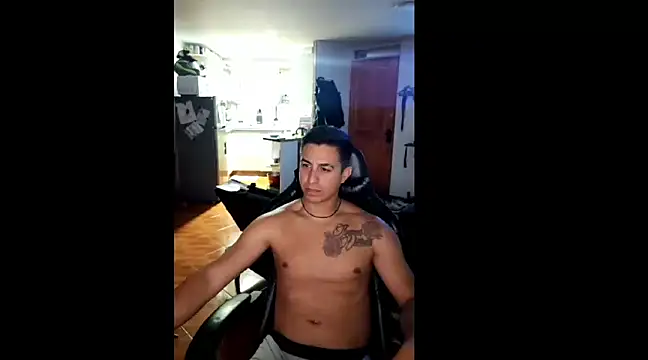 Snapshot of Ghostman89 chatting on 01/21/25, 02:43 Ghostman89 online show from 01/21/25, 02:43