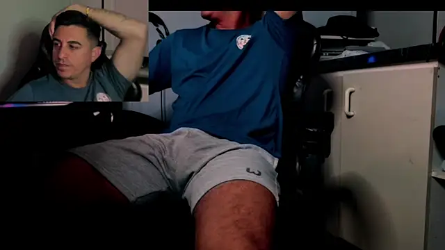 Snapshot of Ghostman89 chatting on 11/27/25, 02:46 Ghostman89 online show from 11/27/25, 02:46