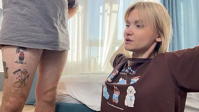 Snapshot of Adelovenick chatting on 09/14/25, 07:29 Adelovenick online show from 09/14/25, 07:29