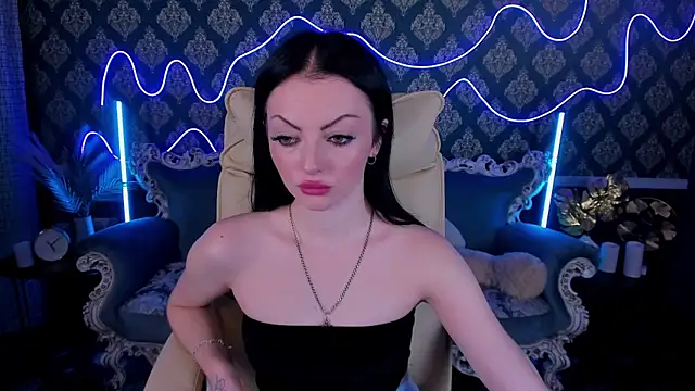 Snapshot of Daisy_Delight chatting on 10/20/25, 08:20 Daisy Delight online show from 10/20/25, 08:20