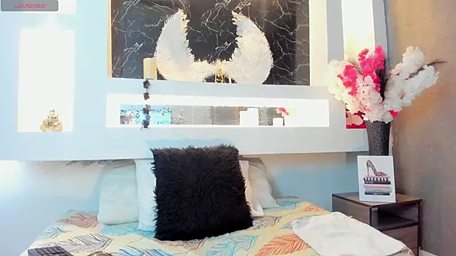 Snapshot of Cinthya_mjs chatting on 09/26/25, 12:09 Cinthya mjs online show from 09/26/25, 12:09