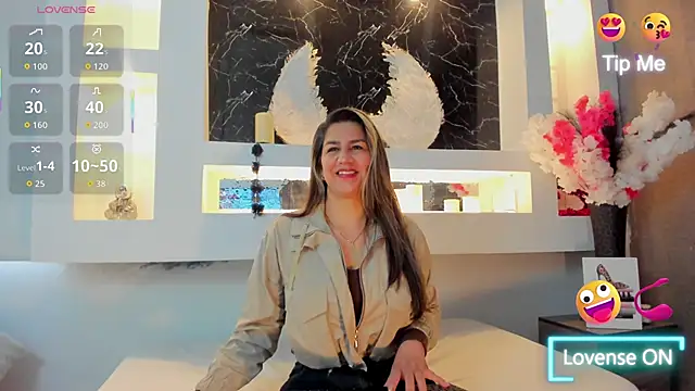 Snapshot of Cinthya_mjs chatting on 10/02/25, 12:01 Cinthya mjs online show from 10/02/25, 12:01