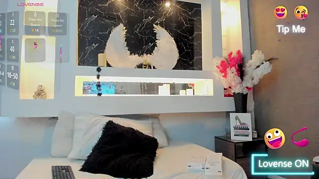 Snapshot of Cinthya_mjs chatting on 10/03/25, 12:13 Cinthya mjs online show from 10/03/25, 12:13