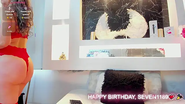 Snapshot of Cinthya_mjs chatting on 10/14/25, 12:50 Cinthya mjs online show from 10/14/25, 12:50