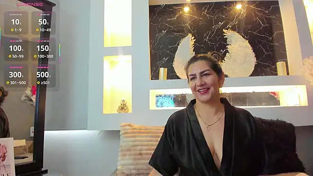 Snapshot of Cinthya_mjs chatting on 11/12/25, 11:54 Cinthya mjs online show from 11/12/25, 11:54