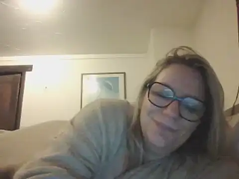 Snapshot of Silkesquirt chatting on 12/09/24, 05:41 Silkesquirt online show from 12/09/24, 05:41