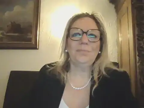 Snapshot of Silkesquirt chatting on 12/19/24, 07:40 Silkesquirt online show from 12/19/24, 07:40
