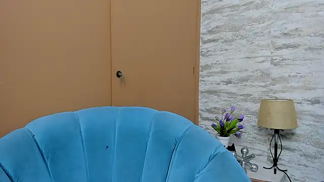  miaquevedo  online show from 01/15/25, 03:18