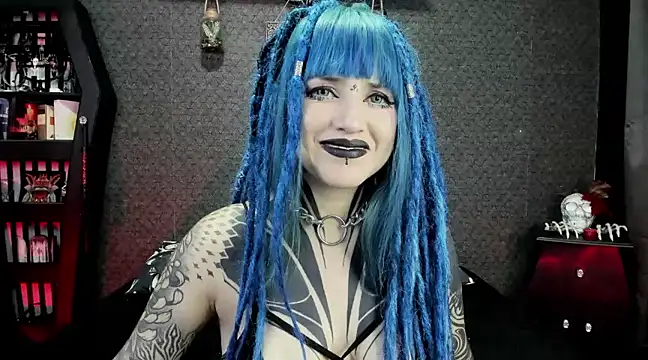 Snapshot of DimmuandDarkness chatting on 12/19/24, 06:23 DimmuandDarkness online show from 12/19/24, 06:23