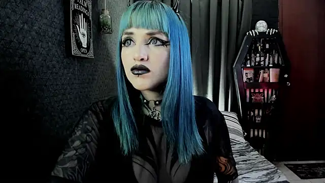Snapshot of DimmuandDarkness chatting on 03/07/25, 10:56 DimmuandDarkness online show from 03/07/25, 10:56