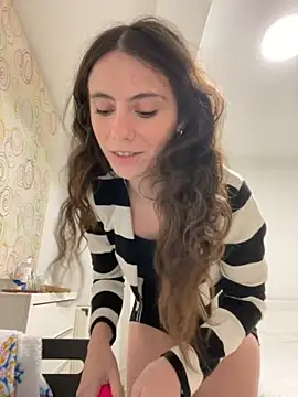 coquette15 online show from 11/21/25, 12:21