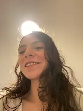 coquette15 online show from 11/21/25, 09:35