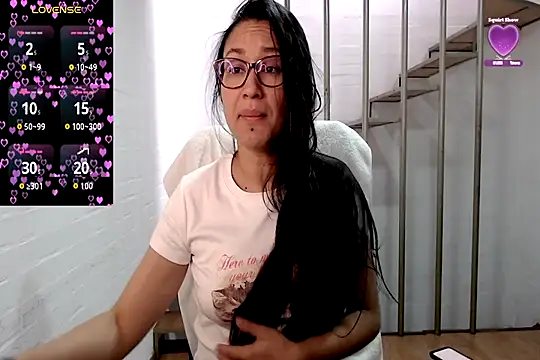 Jessie Desire online show from 11/18/25, 07:07