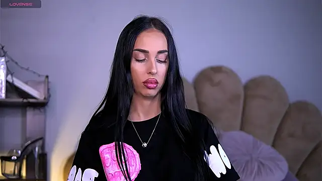 KairaAndrews online show from 02/07/25, 07:38