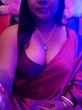 Snapshot of ella_mariya chatting on 10/09/25, 05:33 ella mariya online show from 10/09/25, 05:33