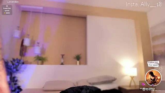 Snapshot of Ally_addams chatting on 02/06/25, 04:53 Ally addams online show from 02/06/25, 04:53