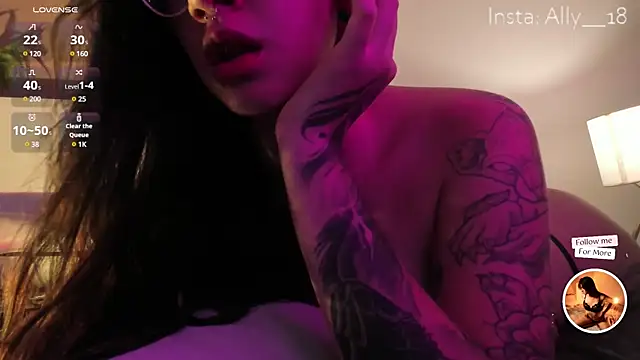 Snapshot of Ally_addams chatting on 02/13/25, 09:41 Ally addams online show from 02/13/25, 09:41