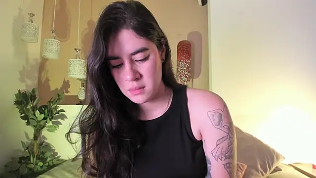 Snapshot of Ally_addams chatting on 10/06/25, 03:48 Ally addams online show from 10/06/25, 03:48