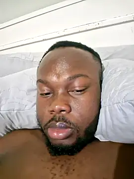 LaughRiotX online show from 11/07/25, 08:09