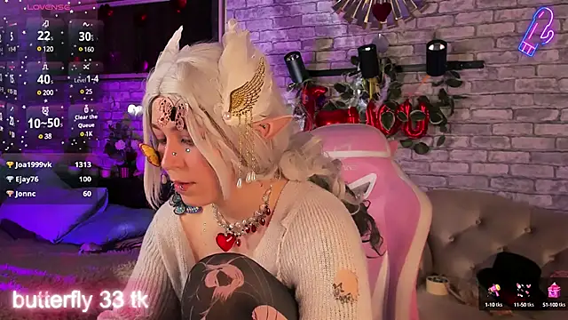 Snapshot of Alex_Howell chatting on 03/09/25, 03:11 Alex Howell online show from 03/09/25, 03:11