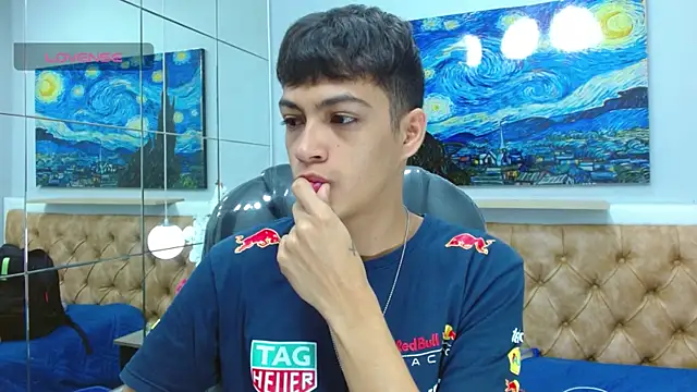 SkinnyBoy  online show from 11/14/25, 12:26