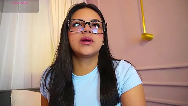 Sophia wilsonn  online show from 09/16/25, 11:11