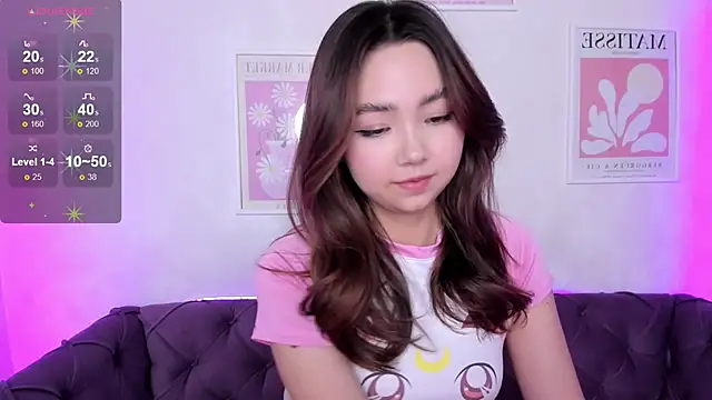 Snapshot of Fluffy_Rose chatting on 03/17/25, 05:56 Fluffy Rose online show from 03/17/25, 05:56