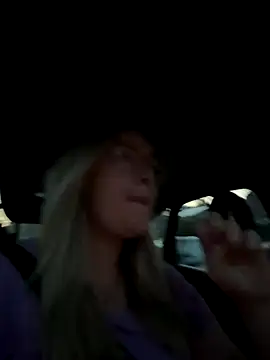 xX HotCouple Xx online show from 09/28/25, 05:40