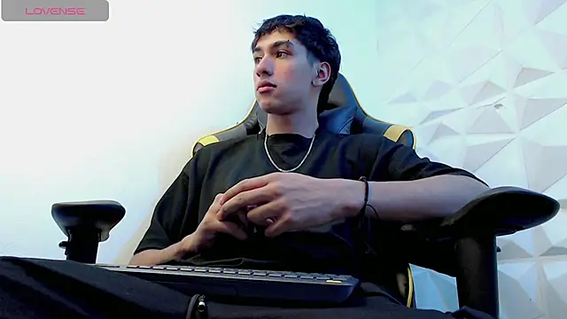 Jake tripp online show from 01/04/25, 03:18