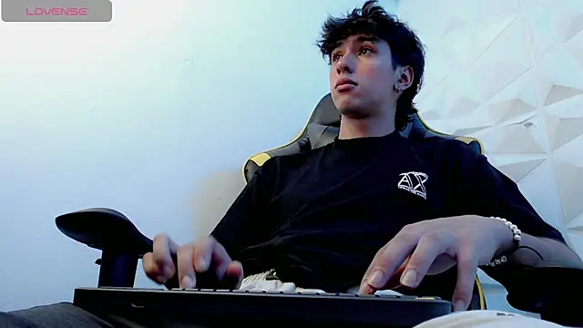 Jake tripp online show from 03/20/25, 04:51