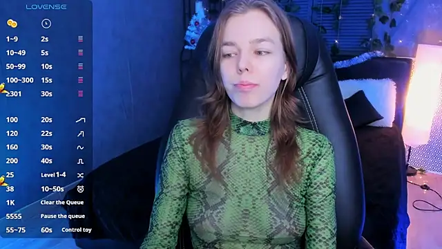 Tina Tayllor online show from 12/21/24, 04:46