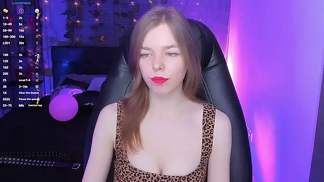 Tina Tayllor online show from 03/03/25, 12:48